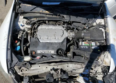 2011 Honda Accord Exl from USA, damaged, VIN 1HGCP3F81BA025642